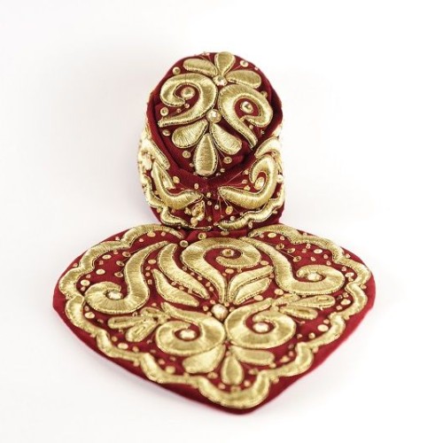 Bánáti hímzett főkötő, kapica