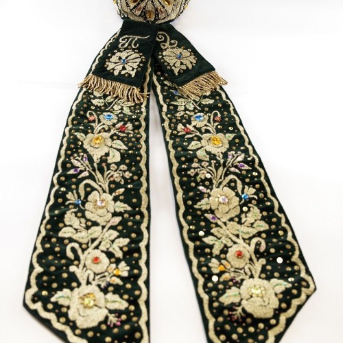 Bánáti hímzett főkötő